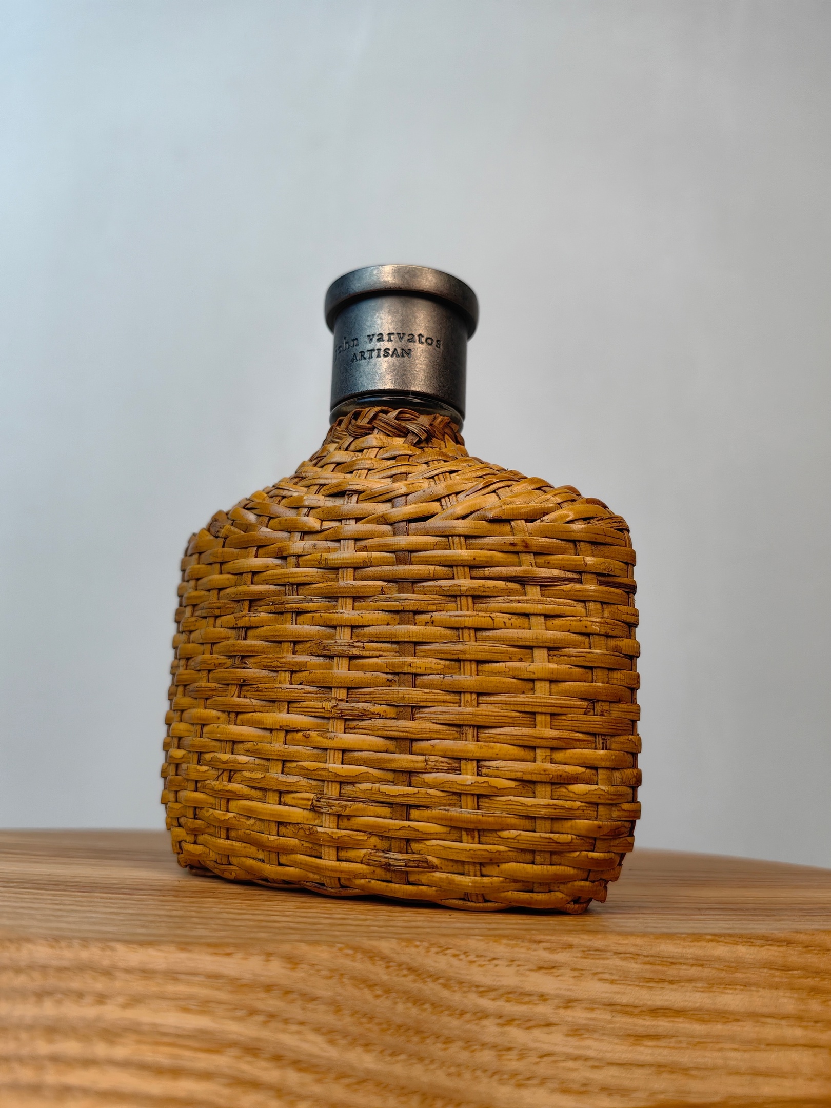 Духи John Varvatos Artisan — винтажный флакон