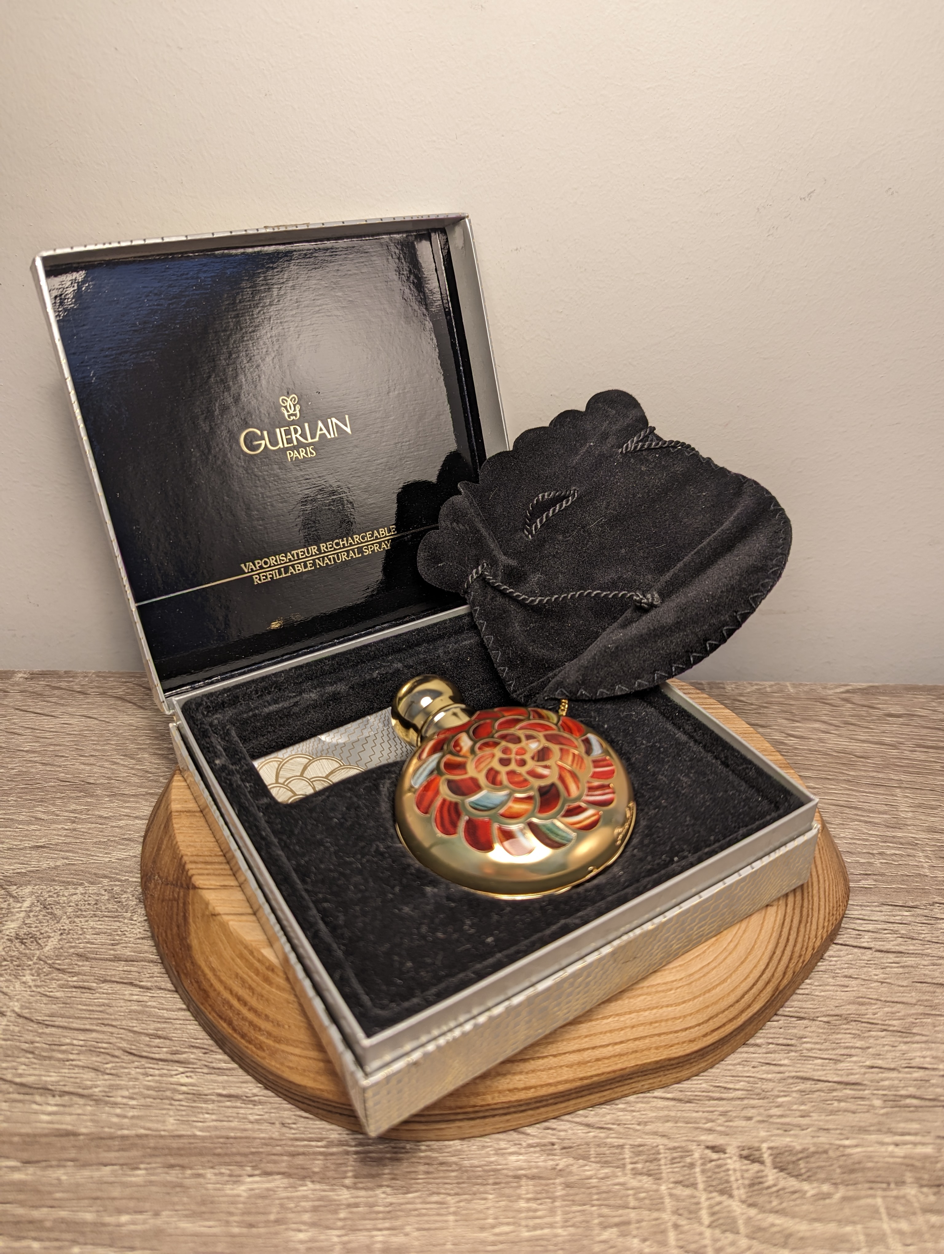 Духи Guerlain Les Meteorites Samsara — винтажный флакон