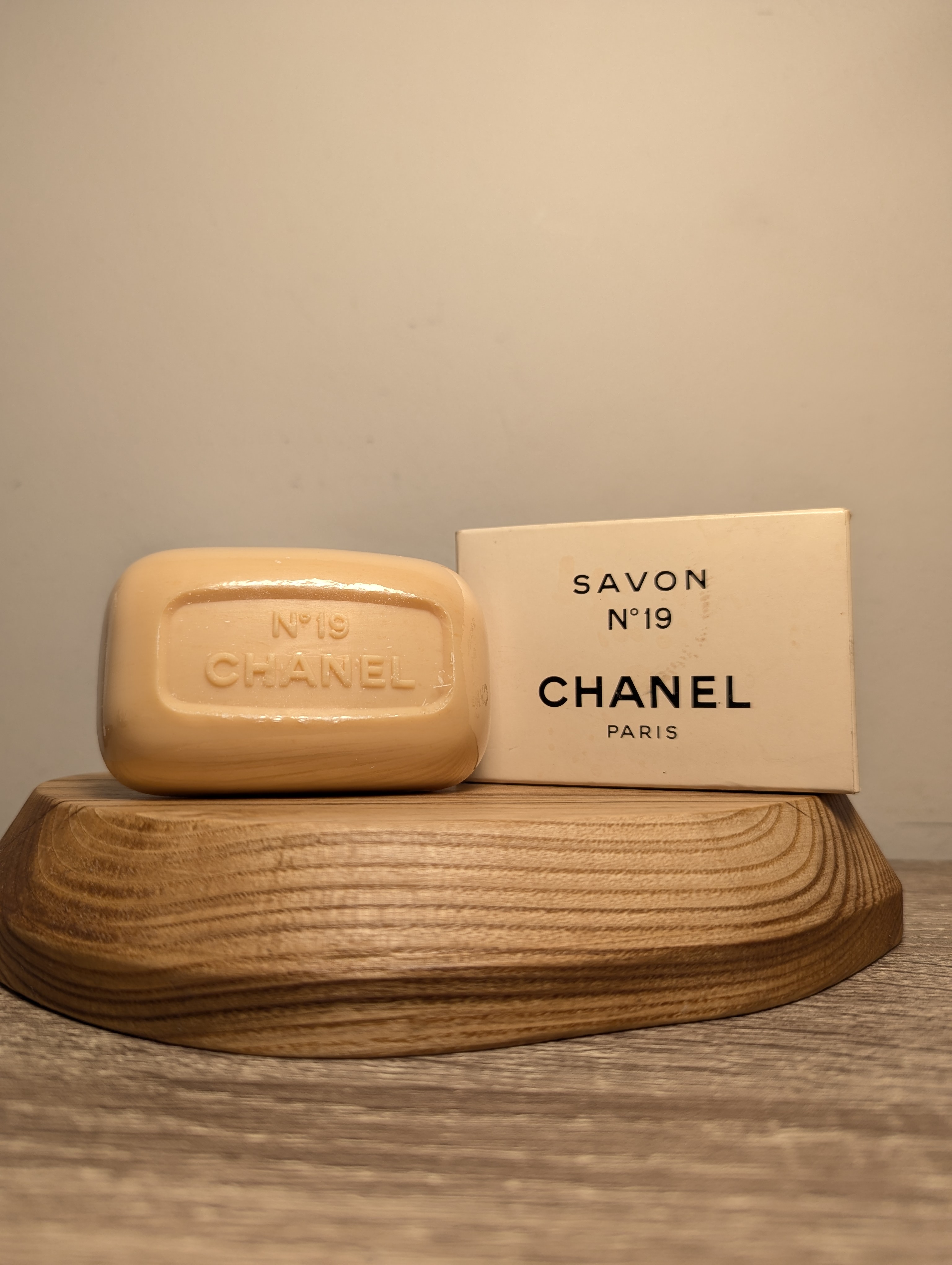 Духи Chanel Savon № 19 — винтажный флакон