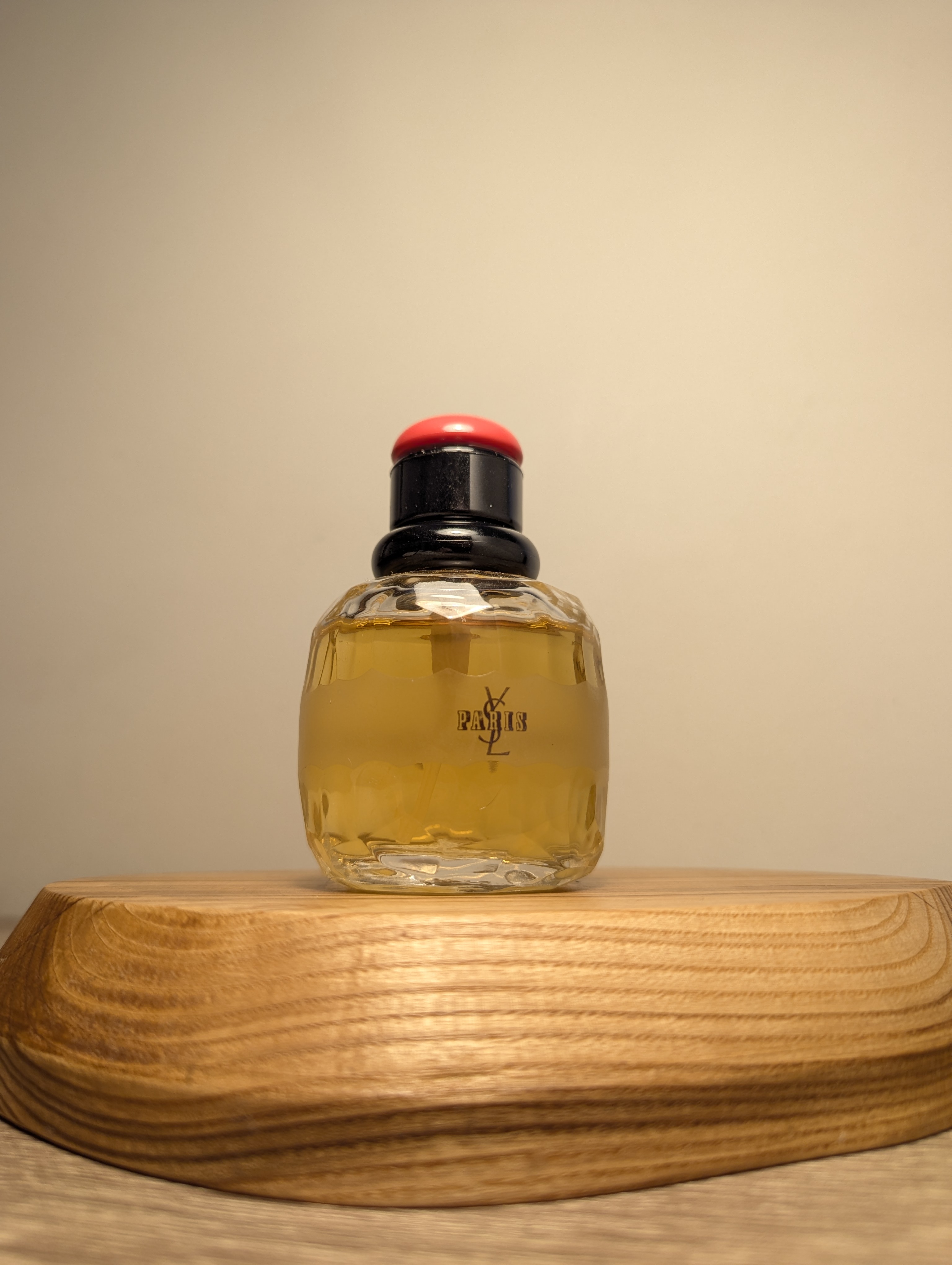 Духи Yves Saint Laurent Yves Saint Laurent Paris — винтажный флакон