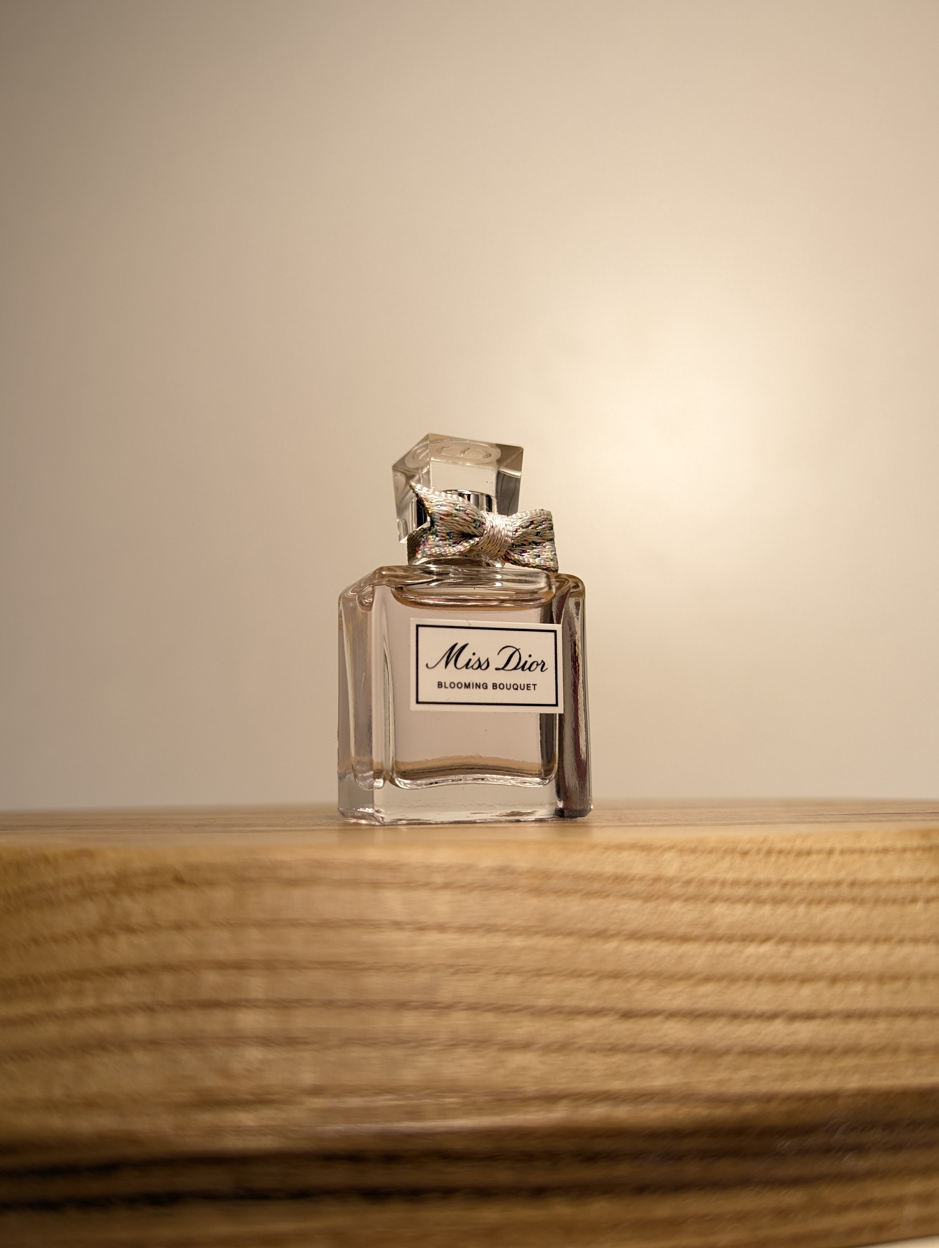Духи Christian Dior Miss Dior Blooming Bouquet (2023) — винтажный флакон
