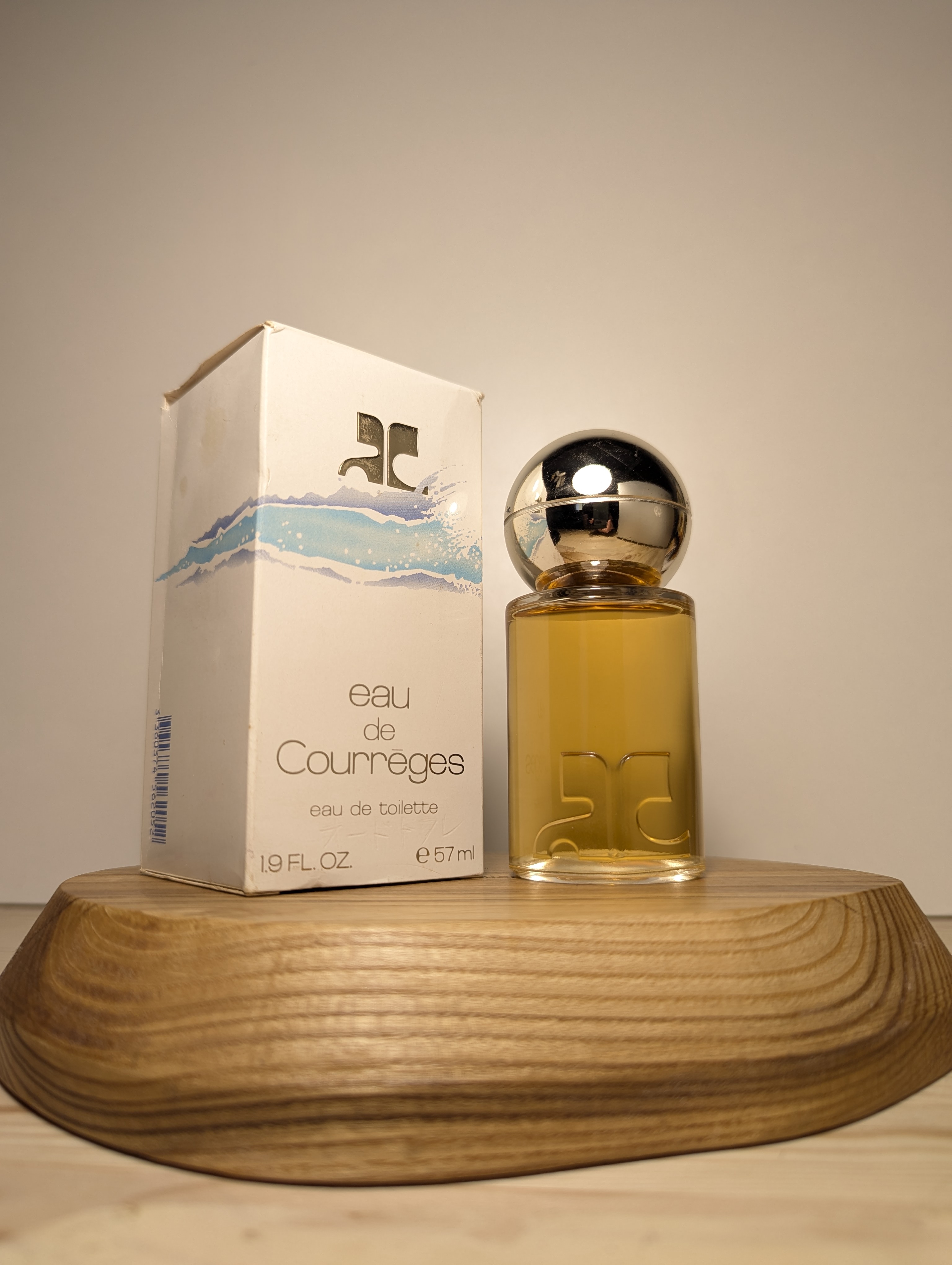 Духи Courreges Eau de Courreges — винтажный флакон