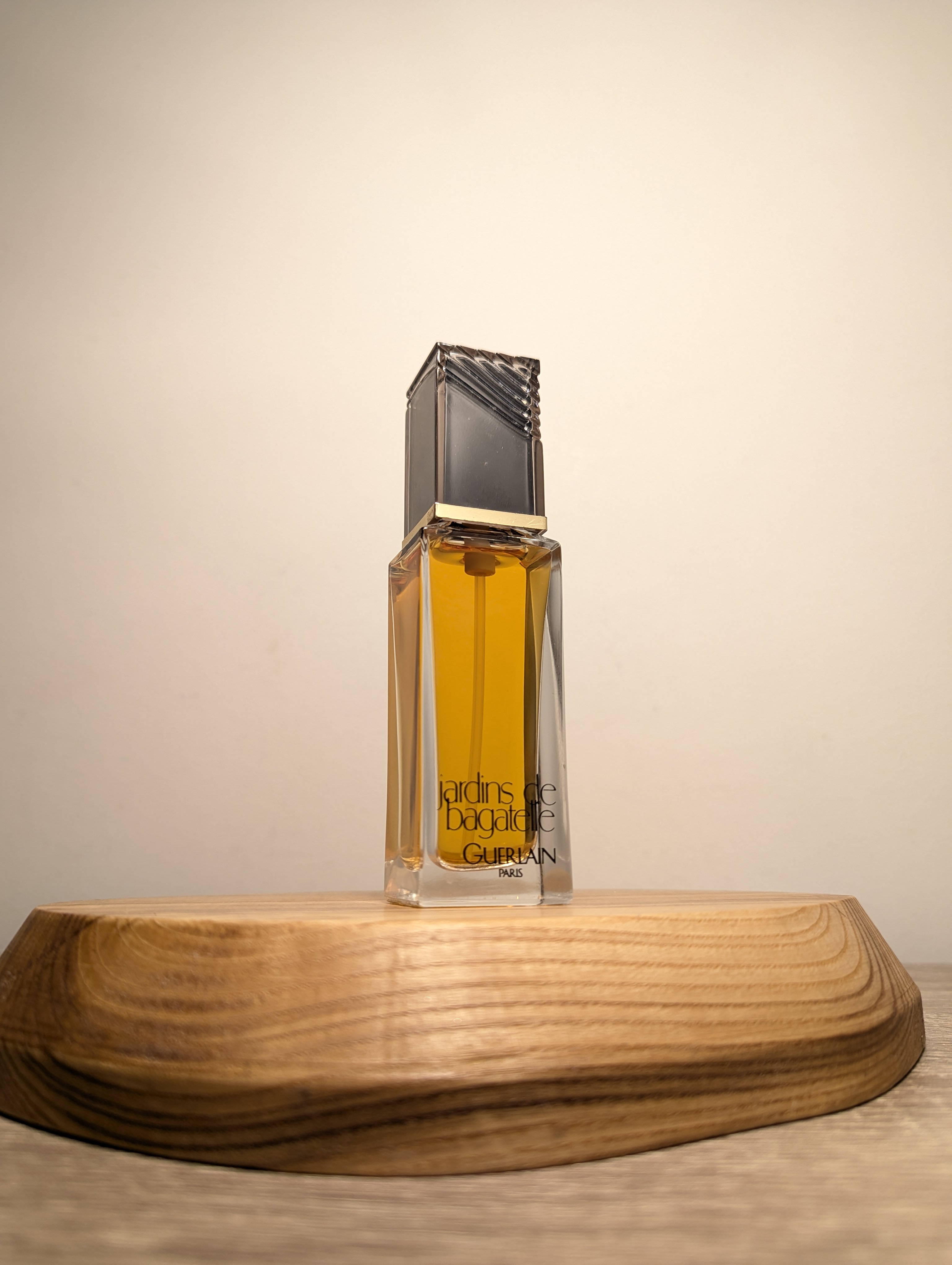 Духи Guerlain Jаrdins dе Bagatelle — винтажный флакон