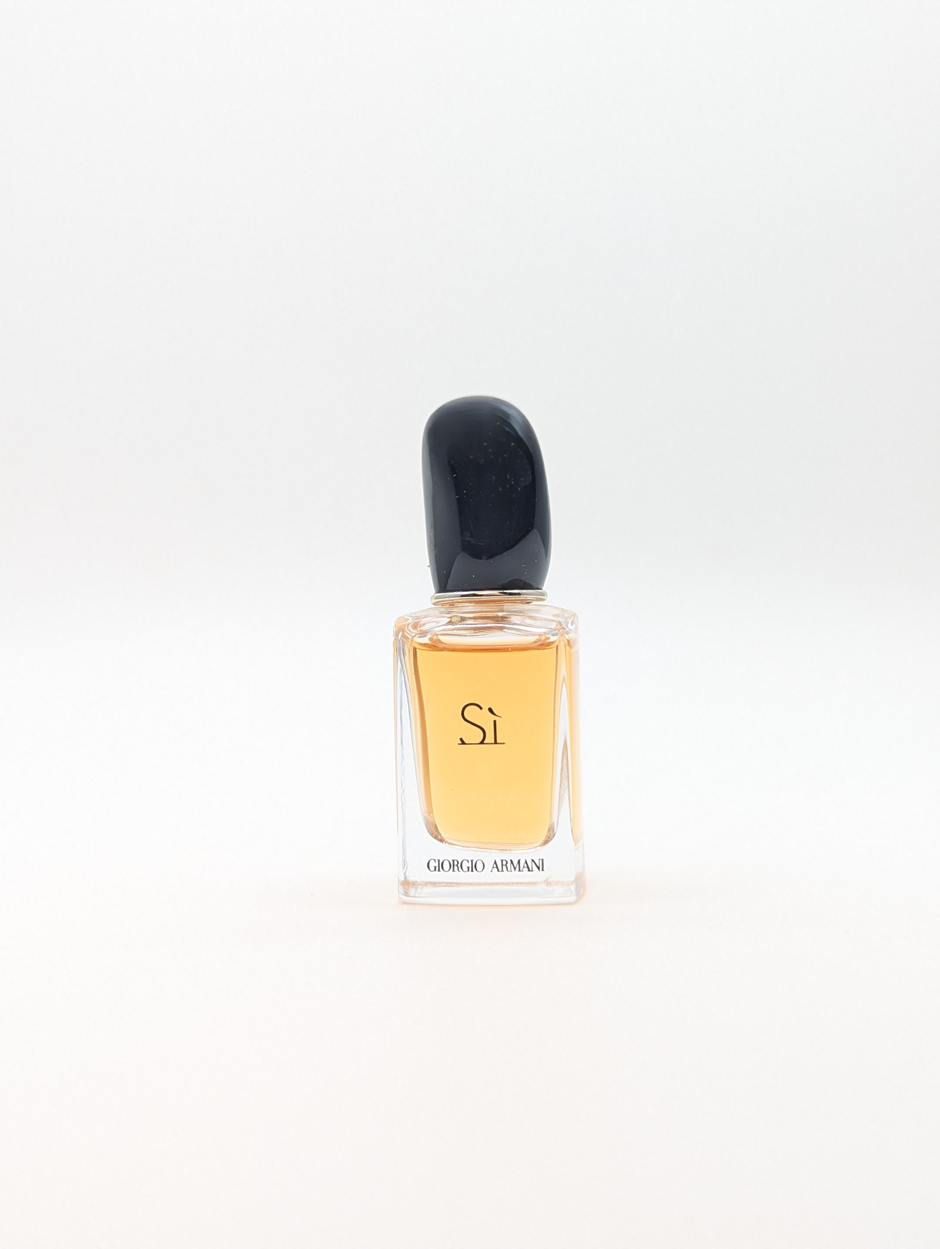 Духи Giorgio Armani Si — винтажный флакон