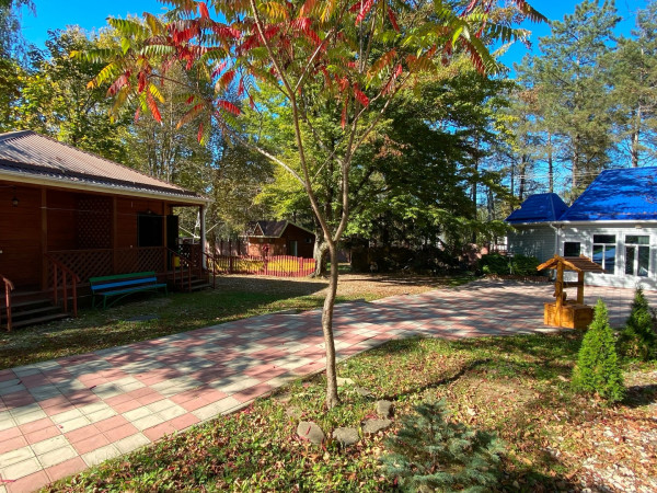 Гостинично-туристический комплекс "Лань"