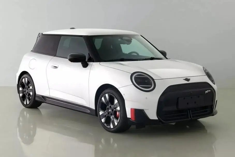 MINI JCW превращается в электрического монстра: революция началась!