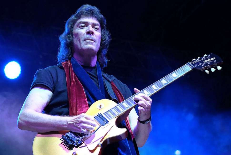 Новые альбомы: Steve Hackett – At The Edge Of Light
