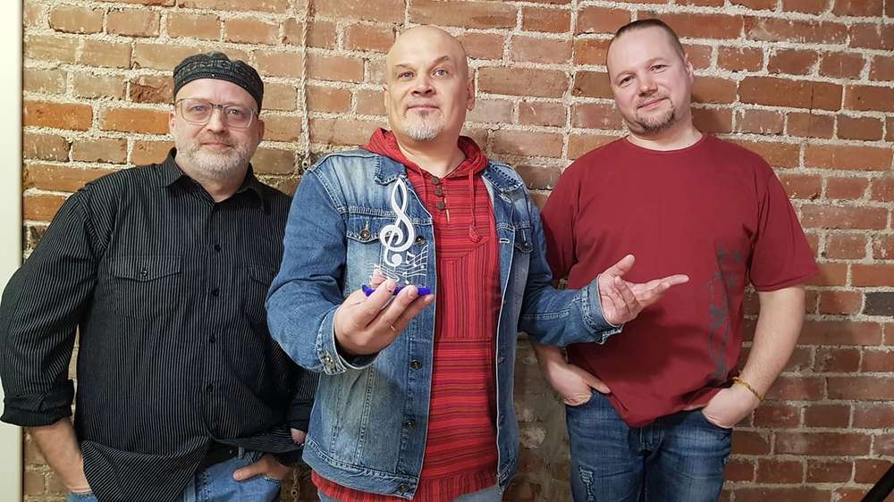 Группа «Рыба пила» записала весеннюю песню