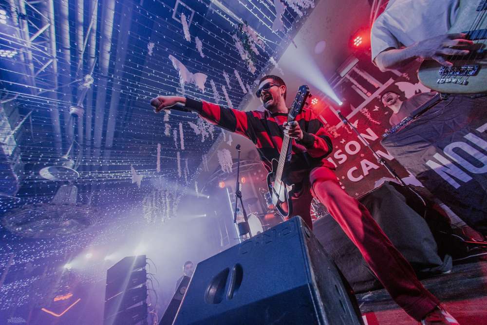 У Noize MC вышел клип на песню «Век-Волкодав»