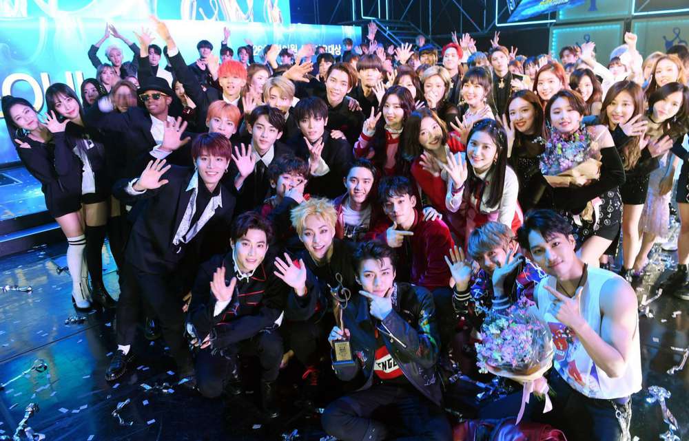 Пять групп, которые стоит послушать, если вы ничего не знаете о K-pop, но хотите узнать