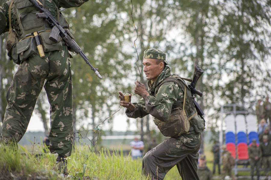 Разведчик боев