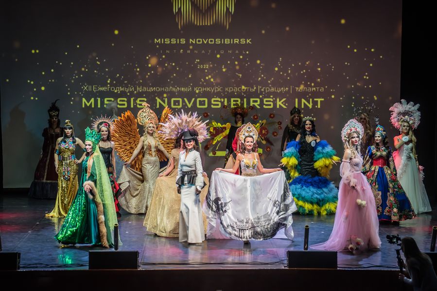 Фото Максимум сияния: в Новосибирске прошёл конкурс красоты, грации и таланта 12