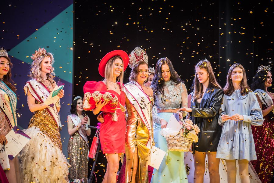 Фото Максимум сияния: в Новосибирске прошёл конкурс красоты, грации и таланта 41