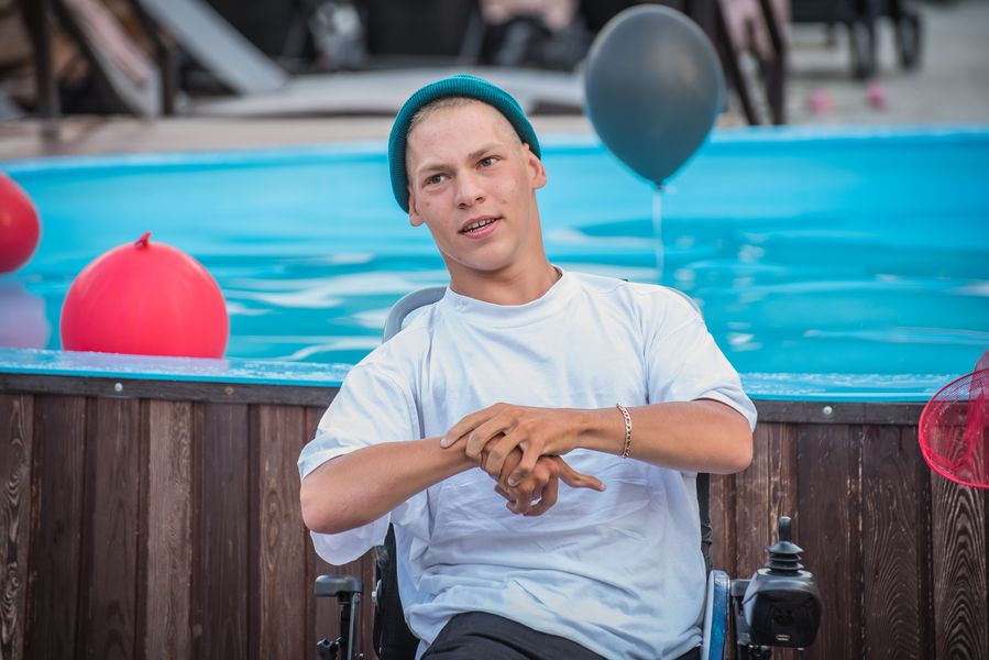 Фото «Особенный ТИП»: как новосибирец в инвалидном кресле умудряется заниматься экстримом 17