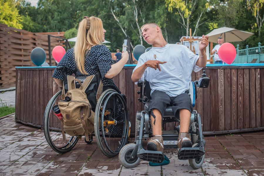 Фото «Особенный ТИП»: как новосибирец в инвалидном кресле умудряется заниматься экстримом 98