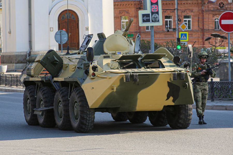 Фото Первым шёл танк Т-34: в Новосибирске прошла репетиция Парада Победы 44