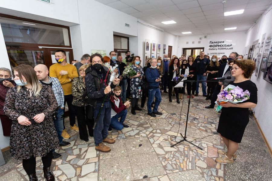 Фото Первая мобильная фотовыставка Светланы Албаут открылась в Новосибирске 2