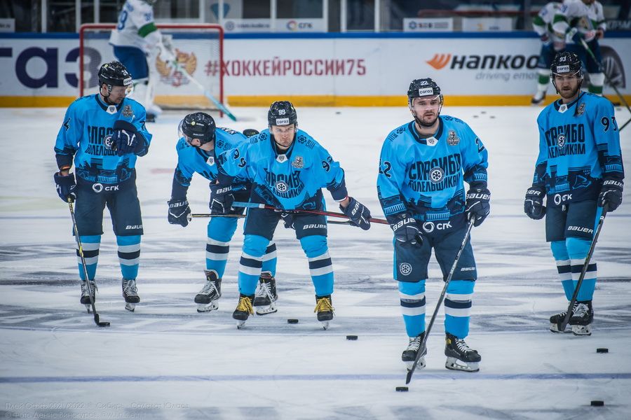 Фото Хоккейная «Сибирь» победила «Салават Юлаев» на третьем матче в плей-офф 146