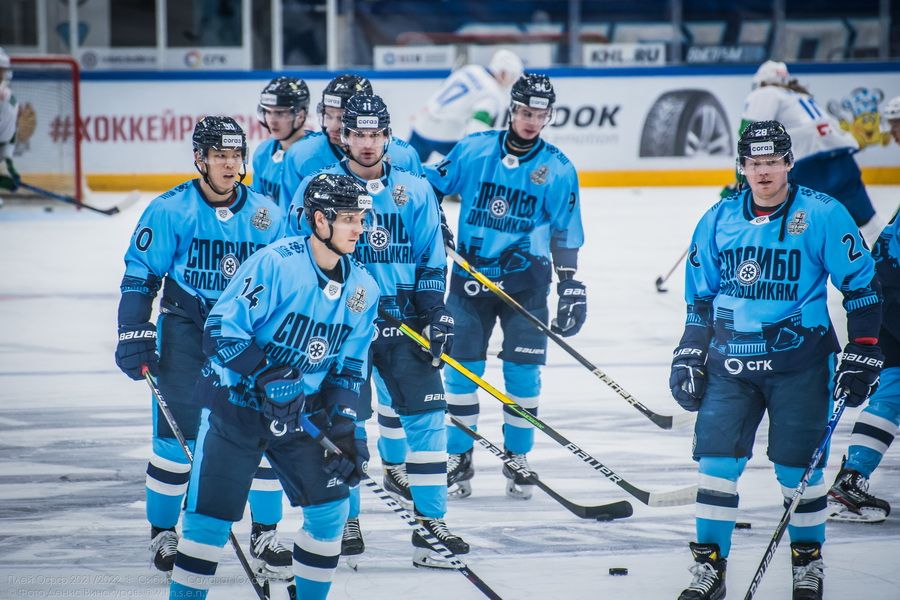 Фото Хоккейная «Сибирь» победила «Салават Юлаев» на третьем матче в плей-офф 138