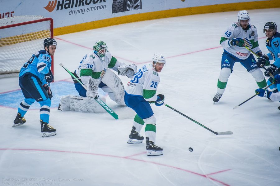 Фото Хоккейная «Сибирь» победила «Салават Юлаев» на третьем матче в плей-офф 108