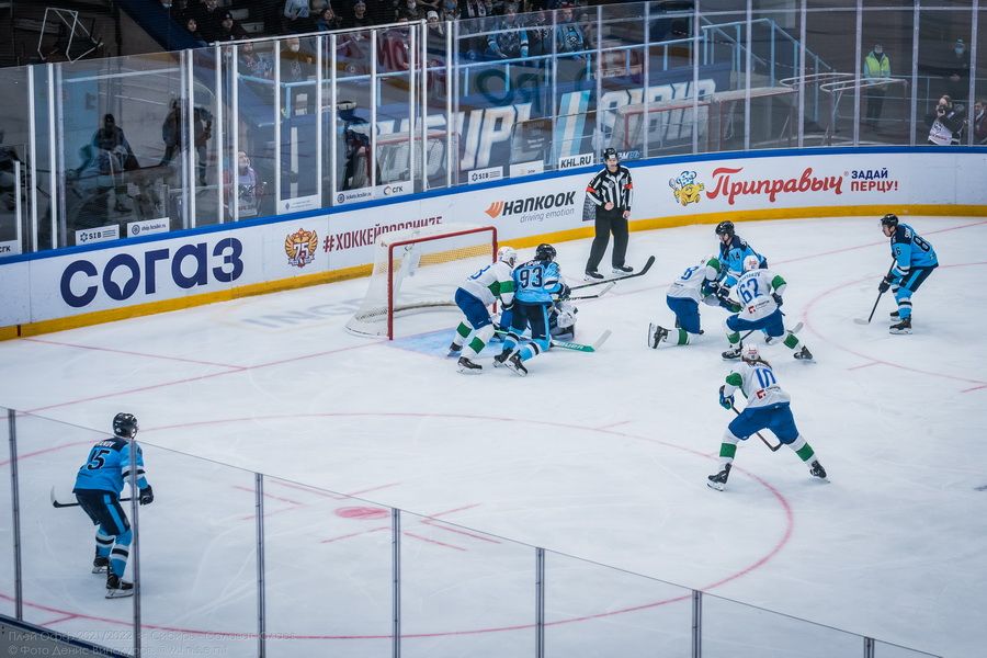 Фото Хоккейная «Сибирь» победила «Салават Юлаев» на третьем матче в плей-офф 105
