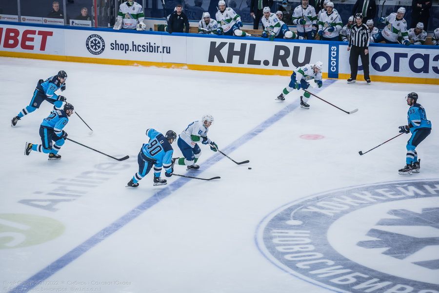 Фото Хоккейная «Сибирь» победила «Салават Юлаев» на третьем матче в плей-офф 103