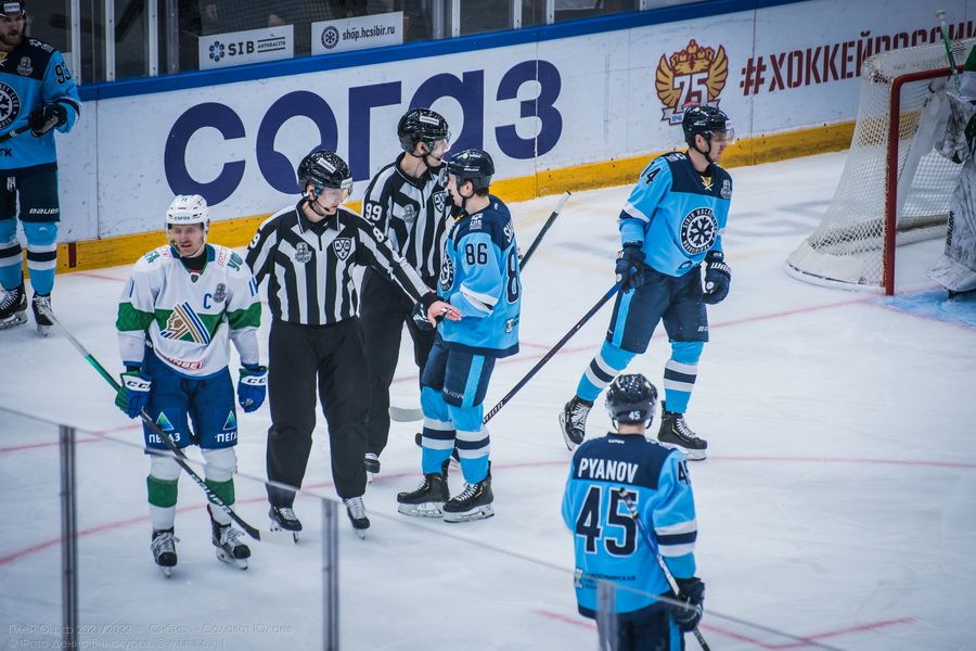 Фото Хоккейная «Сибирь» победила «Салават Юлаев» на третьем матче в плей-офф 101
