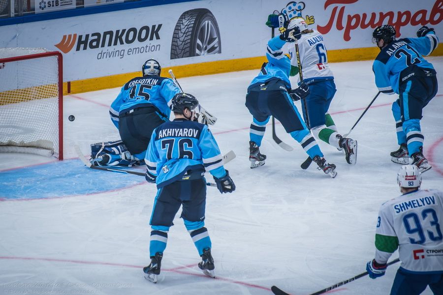 Фото Хоккейная «Сибирь» победила «Салават Юлаев» на третьем матче в плей-офф 64
