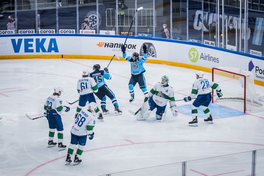 Фото Хоккейная «Сибирь» победила «Салават Юлаев» на третьем матче в плей-офф 26