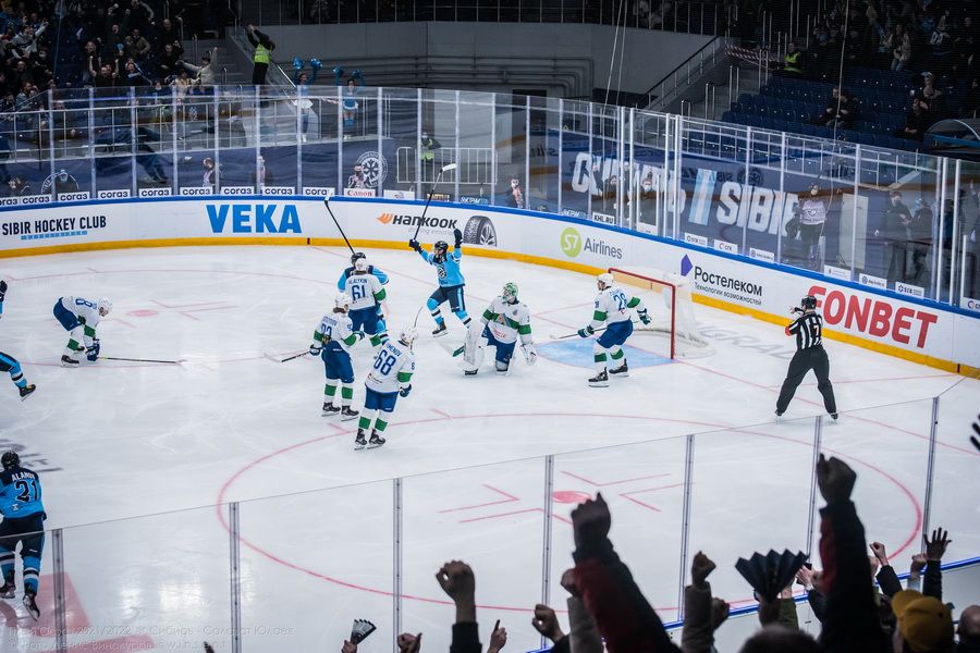 Фото Хоккейная «Сибирь» победила «Салават Юлаев» на третьем матче в плей-офф 25
