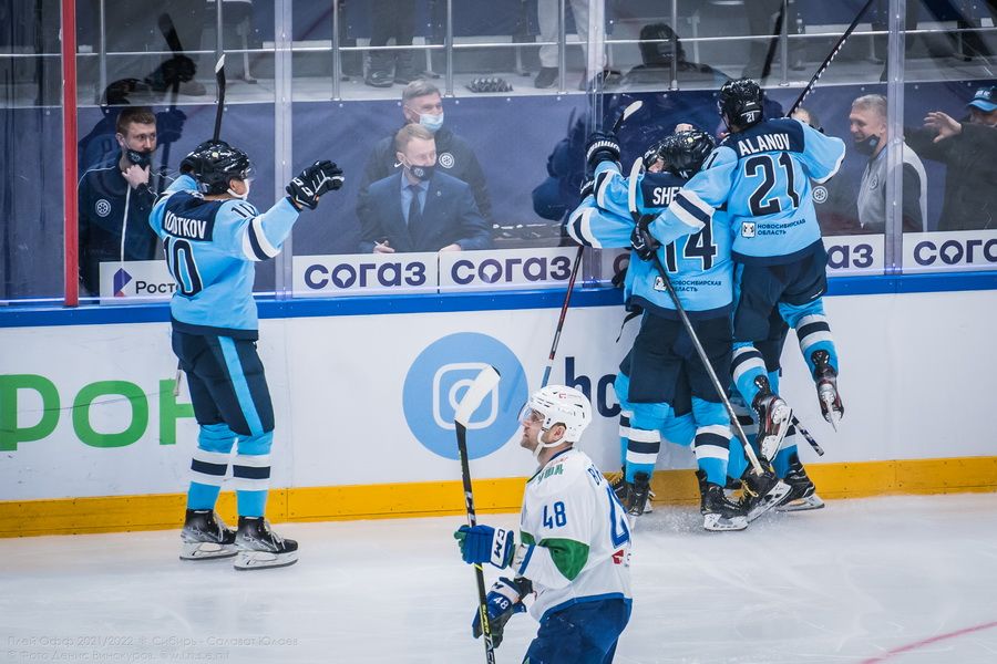 Фото Хоккейная «Сибирь» победила «Салават Юлаев» на третьем матче в плей-офф 18