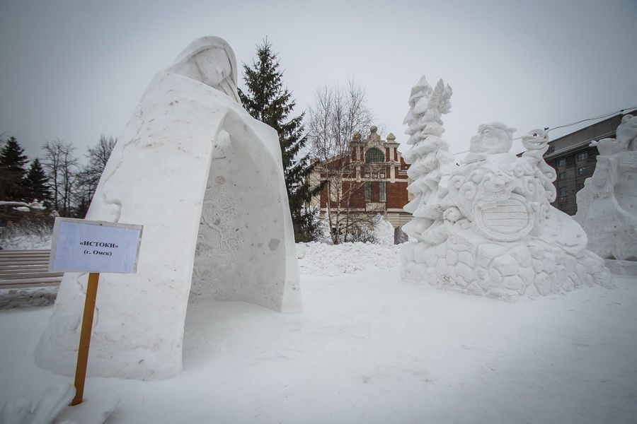 Фото «Мотивы Сибири»: в Новосибирске выбрали лучшую снежную скульптуру 13