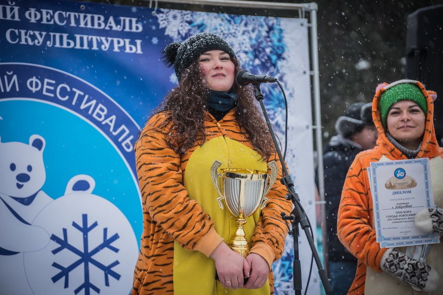 Фото «Мотивы Сибири»: в Новосибирске выбрали лучшую снежную скульптуру 130