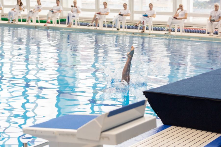 Фото Просто добавь воды: всероссийские соревнования по синхронному плаванию прошли в Новосибирске 8