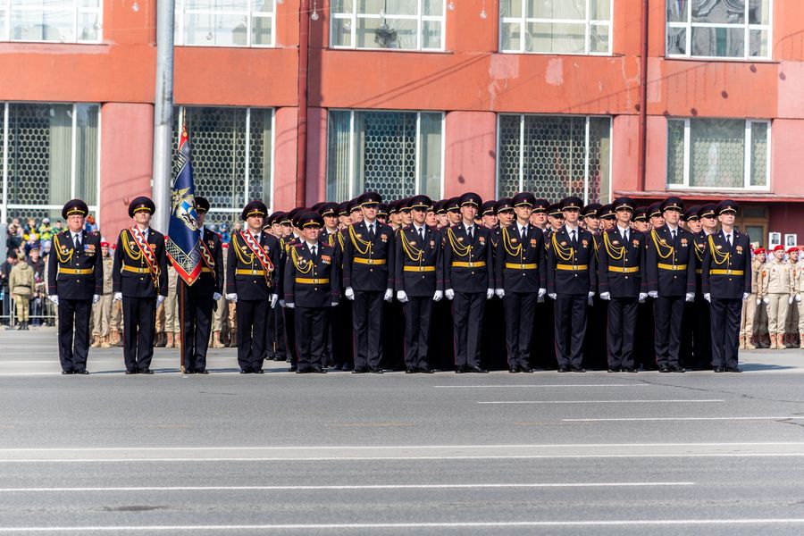 Фото «На пле-чо!»: Парад Победы прошёл в центре Новосибирска 9 мая 43