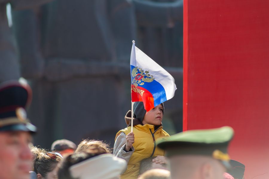 Фото «На пле-чо!»: Парад Победы прошёл в центре Новосибирска 9 мая 15