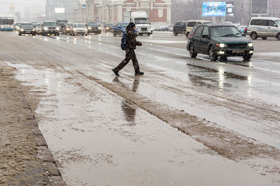 Фото Каша под ногами: как Новосибирск превратился в город-лужу 16