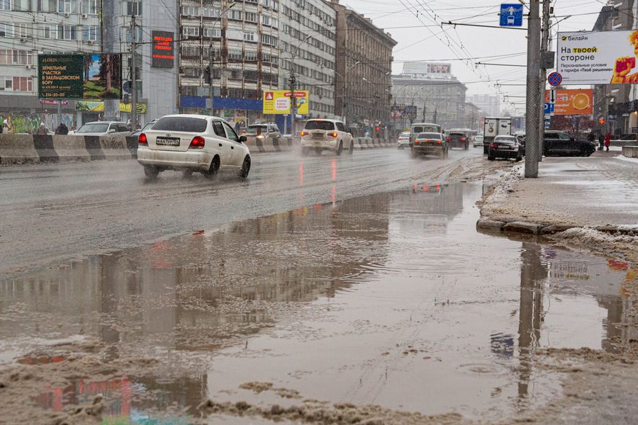 Фото Каша под ногами: как Новосибирск превратился в город-лужу 27