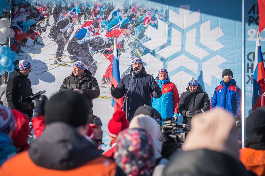 Фото Мороз и лыжи: «Лыжню России» проехали жители Новосибирска 19