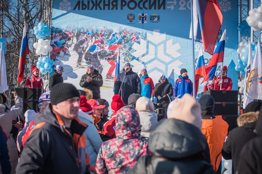 Фото Мороз и лыжи: «Лыжню России» проехали жители Новосибирска 20