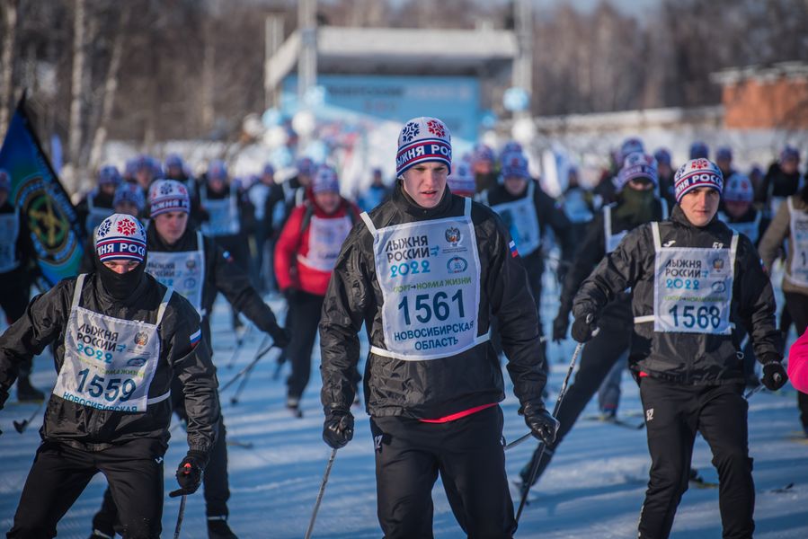 Фото Мороз и лыжи: «Лыжню России» проехали жители Новосибирска 38
