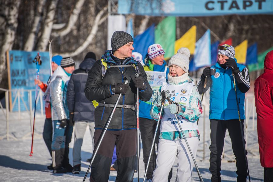 Фото Мороз и лыжи: «Лыжню России» проехали жители Новосибирска 90