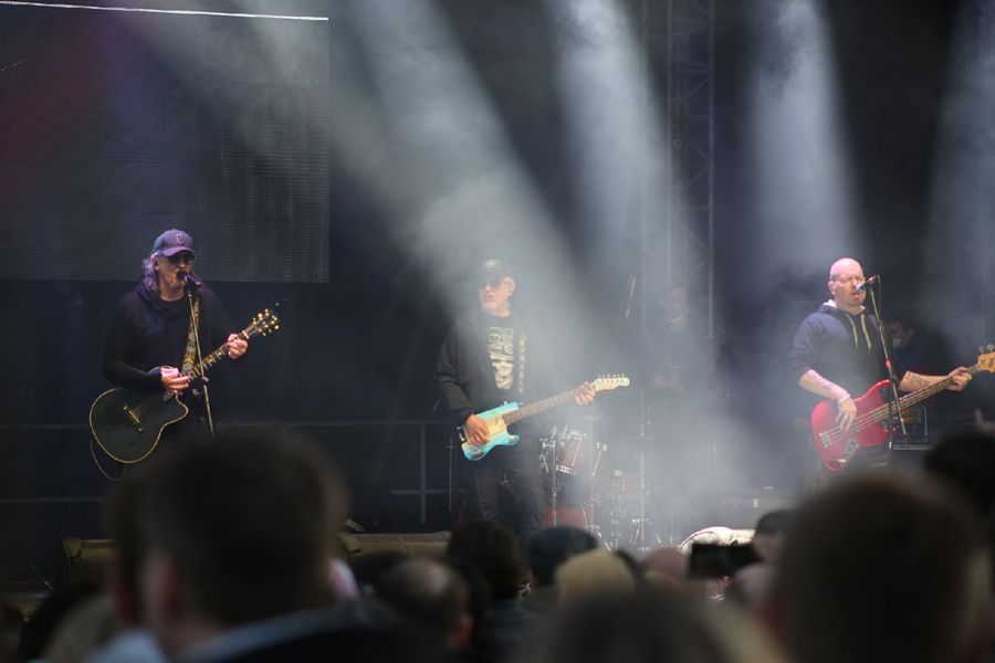 Фото «ZаРОССИЮ»: рок-звёзды выступили на патриотическом концерте в Новосибирске 53