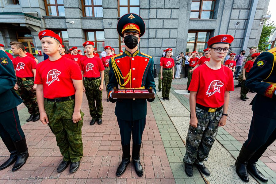 Фото Новейшее оружие Вооружённых сил России доставили в Новосибирск 2