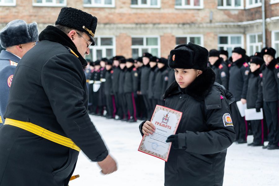 Фото Новосибирские кадеты приняли участие в параде в честь Дня защитника Отечества 34