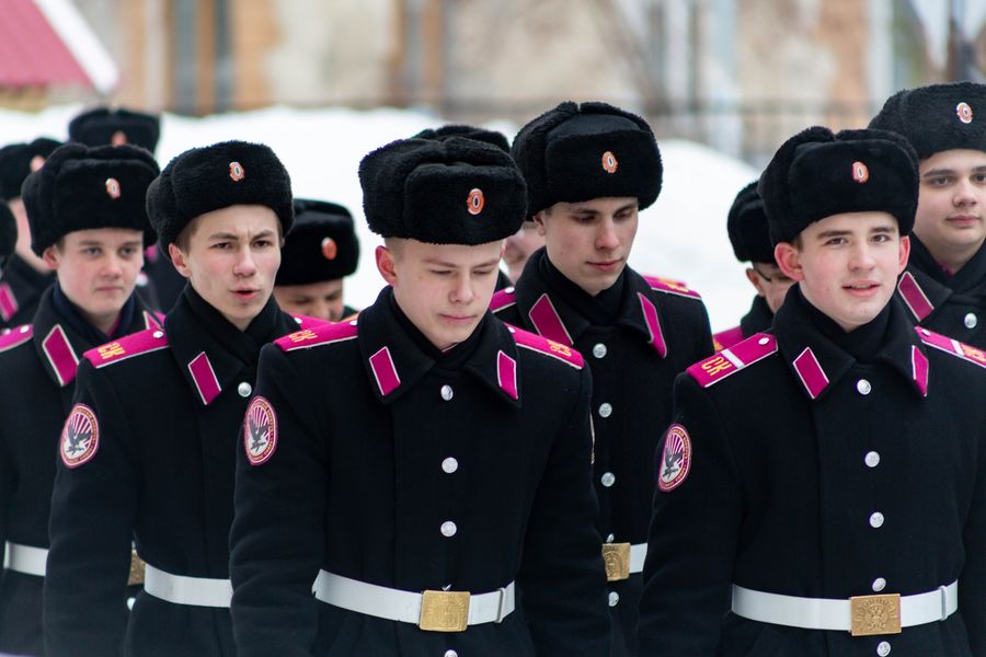 Фото Новосибирские кадеты приняли участие в параде в честь Дня защитника Отечества 48