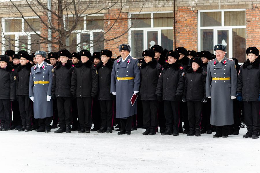 Фото Новосибирские кадеты приняли участие в параде в честь Дня защитника Отечества 53