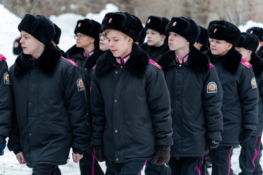 Фото Новосибирские кадеты приняли участие в параде в честь Дня защитника Отечества 12
