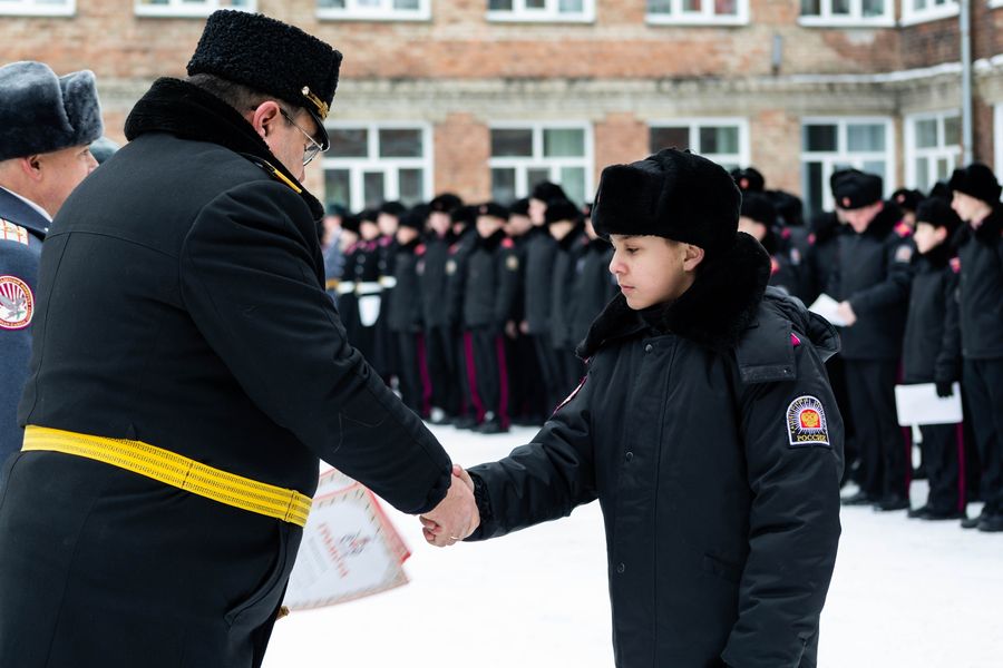 Фото Новосибирские кадеты приняли участие в параде в честь Дня защитника Отечества 15