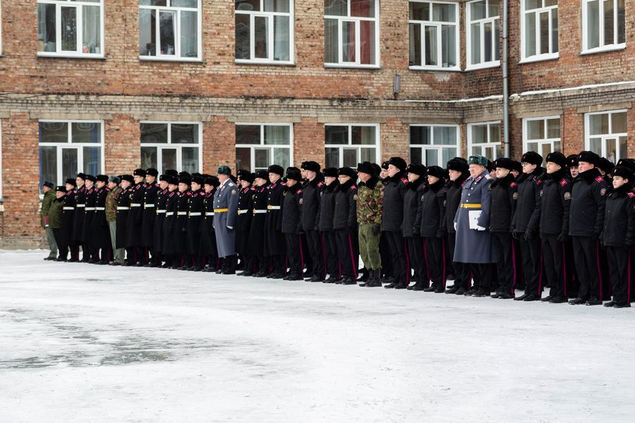 Фото Новосибирские кадеты приняли участие в параде в честь Дня защитника Отечества 27